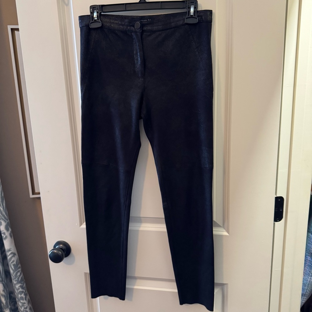 Zara Stylish Faux Leather Leggings